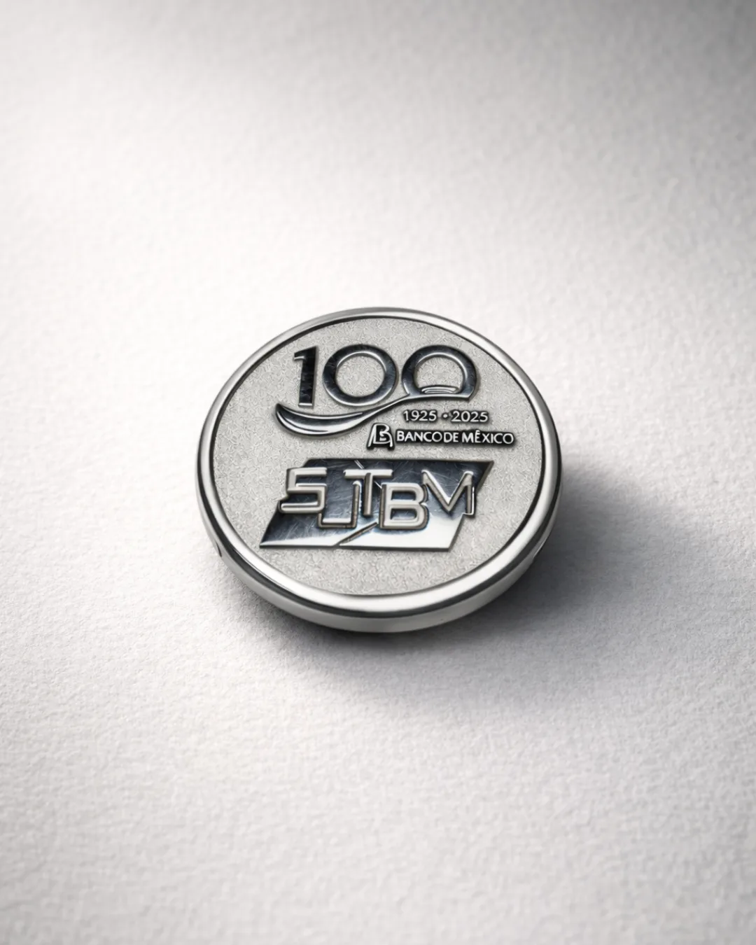 Moneda conmemorativa para reconocimiento institucional